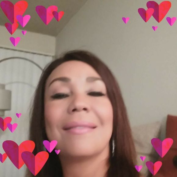 Meet the Posher Other - Meet your Posher, Zineb